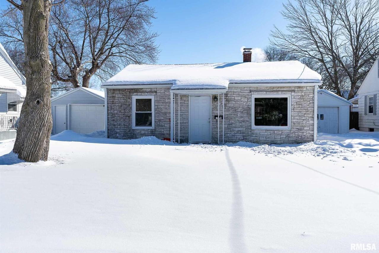 1928 35th St., Moline, IL 61265