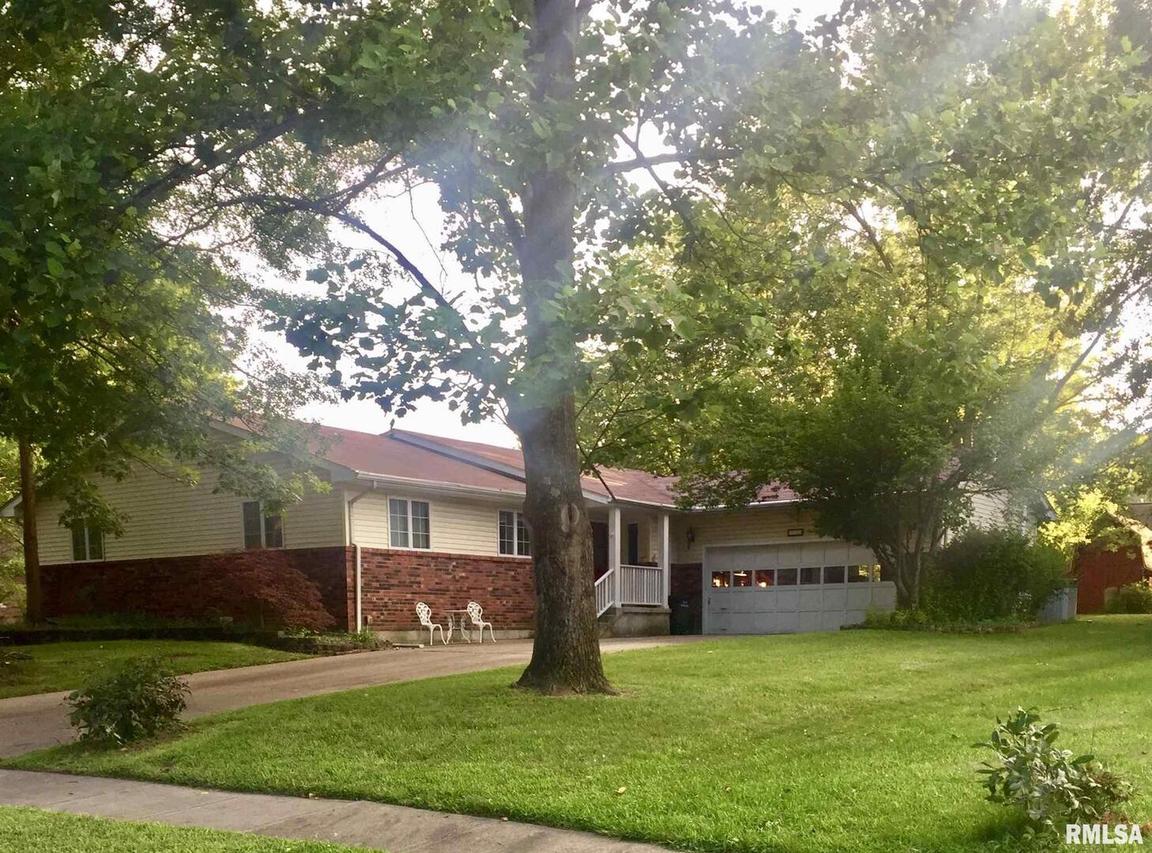 116 S Violet Ln., Carbondale, IL 62901