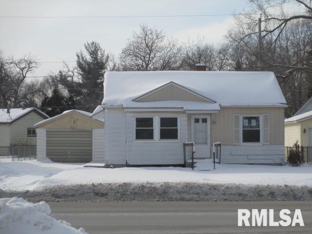 2326 11th St., Rock Island, IL 61201