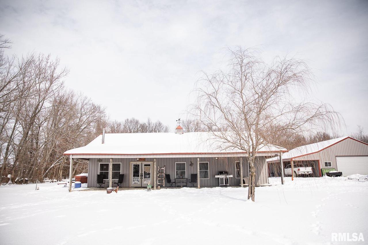 9773 Illinois Steel Rd., Johnston City, IL 62951