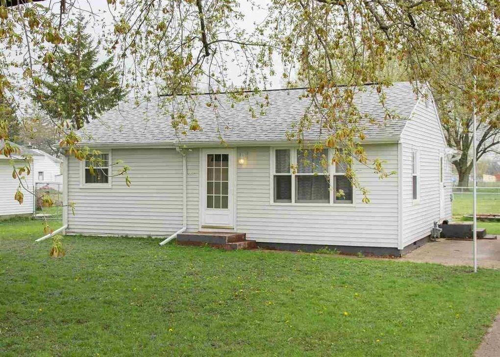 1610 Coyne Center Rd., Milan, IL 61264