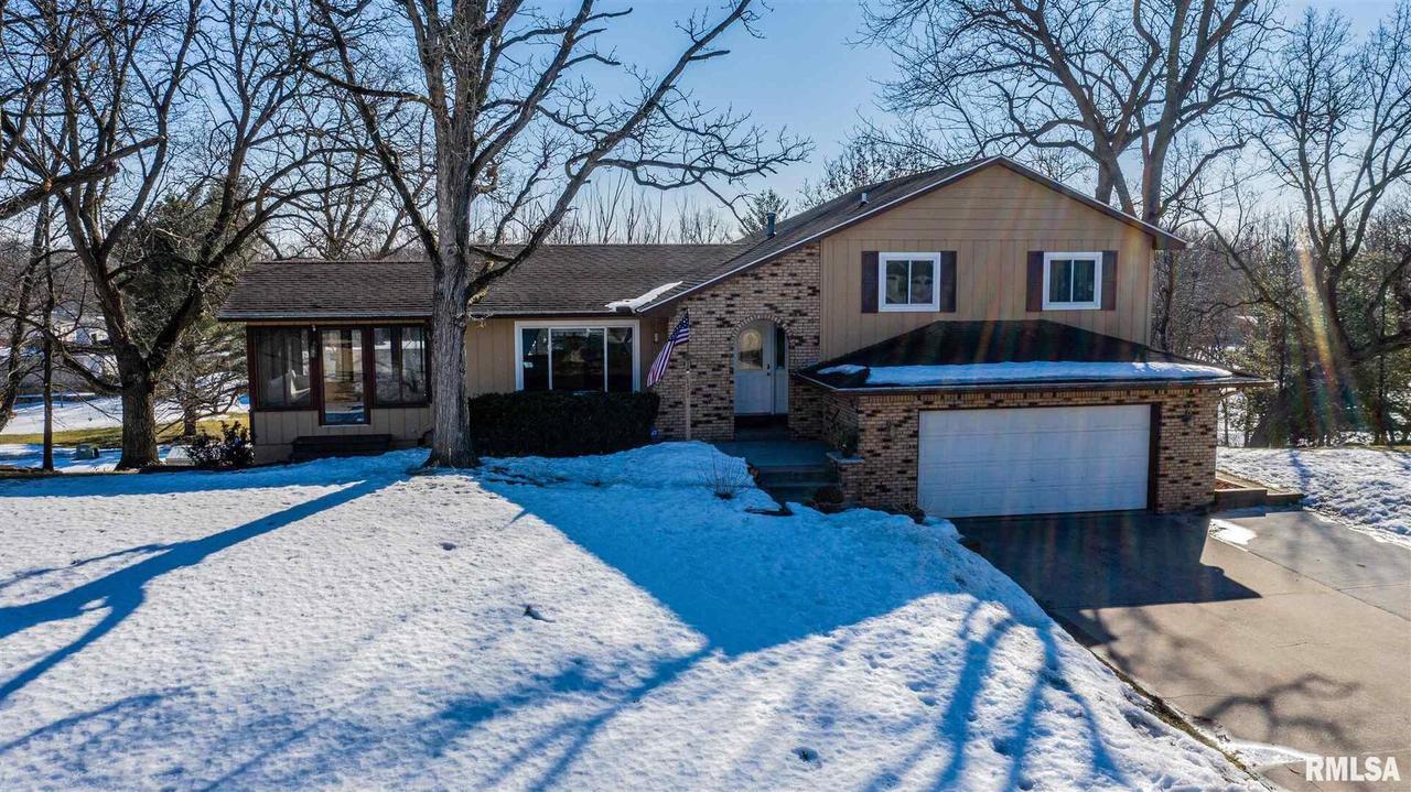 131 Sherwood Dr., Geneseo, IL 61254