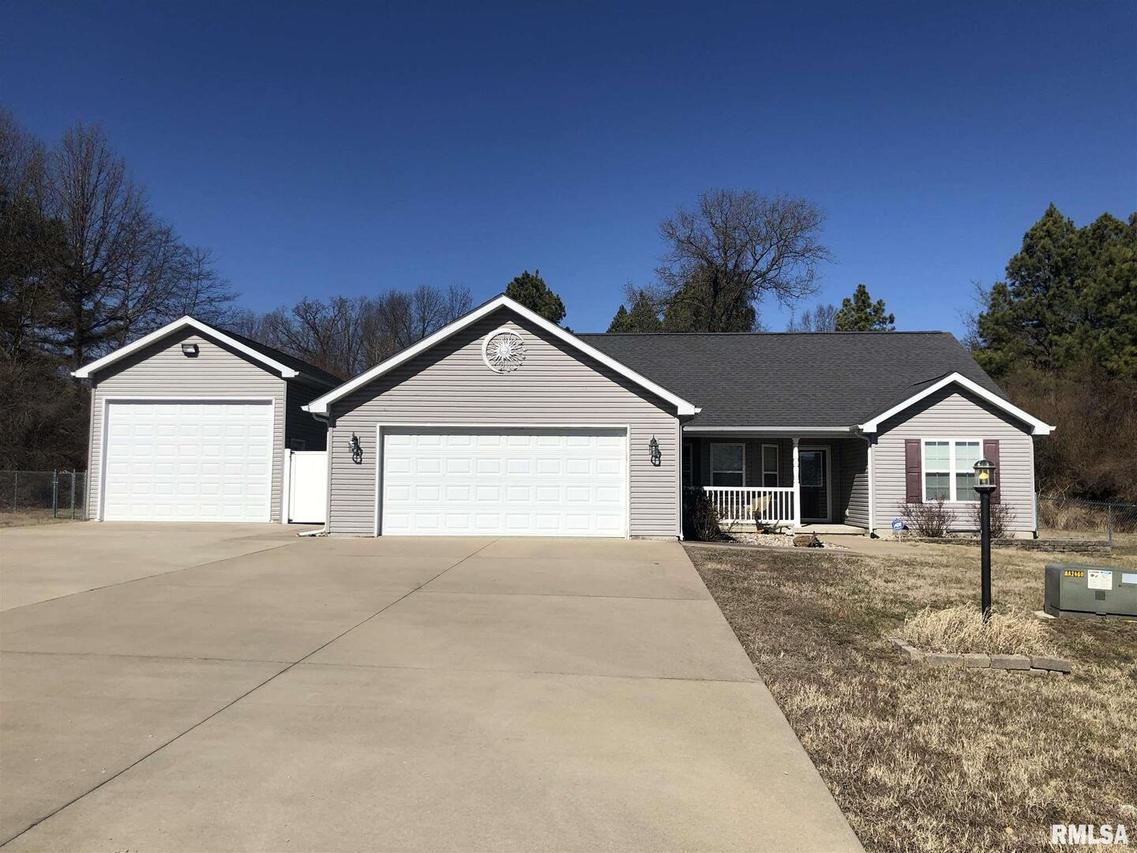 200 Olivia Dr., Marion, IL 62959