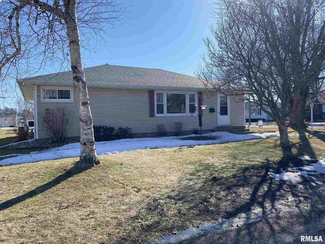 600 E Walnut St., Geneseo, IL 61254