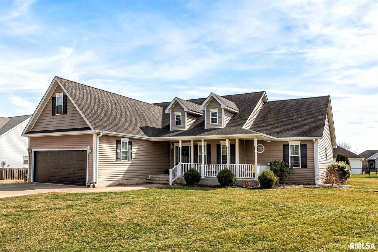 1107 Glory Ln., Marion, IL 62959