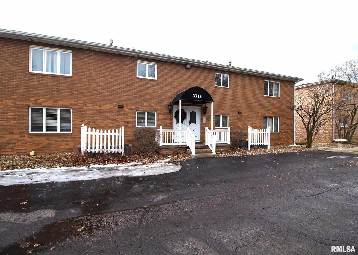 3715 35th St., Moline, IL 61265