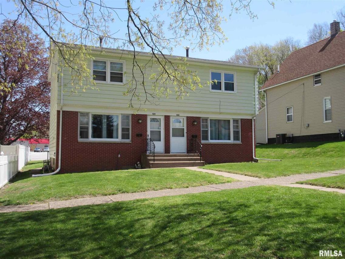 420-422 54th St., Moline, IL 61265
