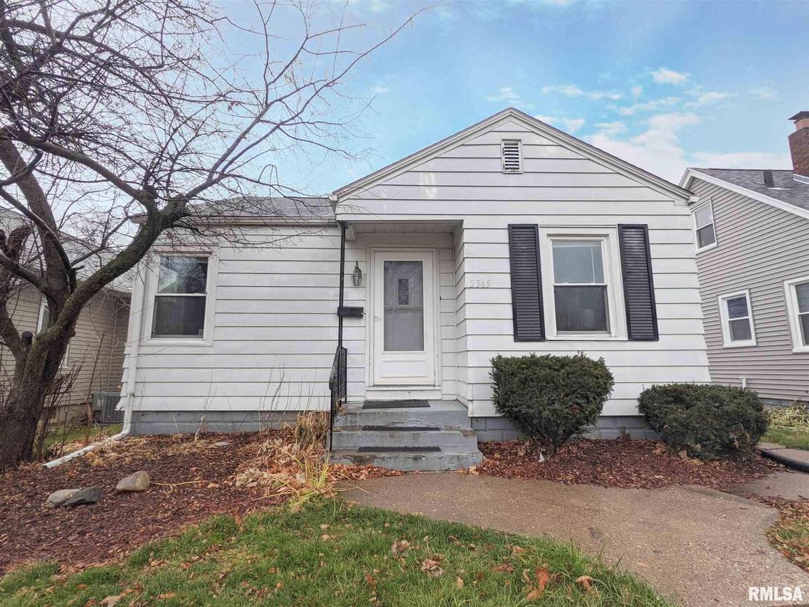 2365 31st St. #A, Moline, IL 61265