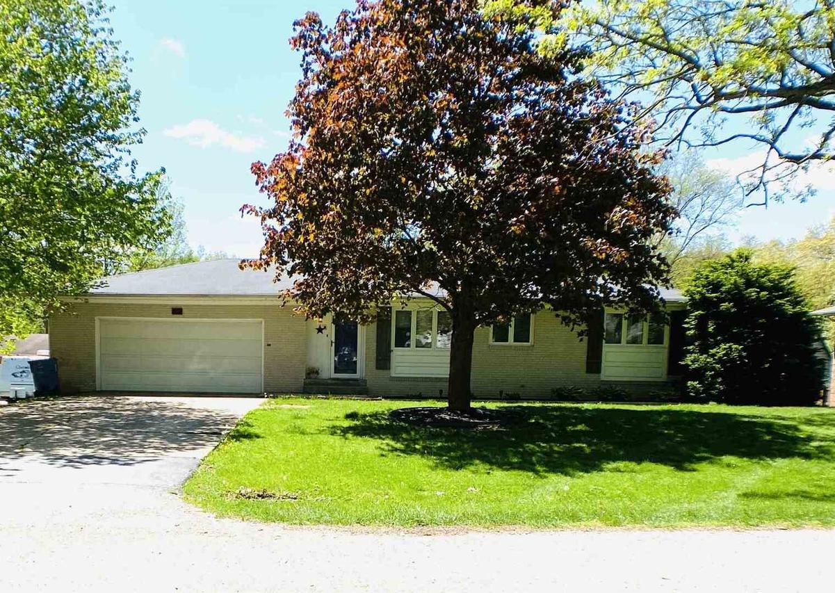 130 N Park Ave., Geneseo, IL 61254