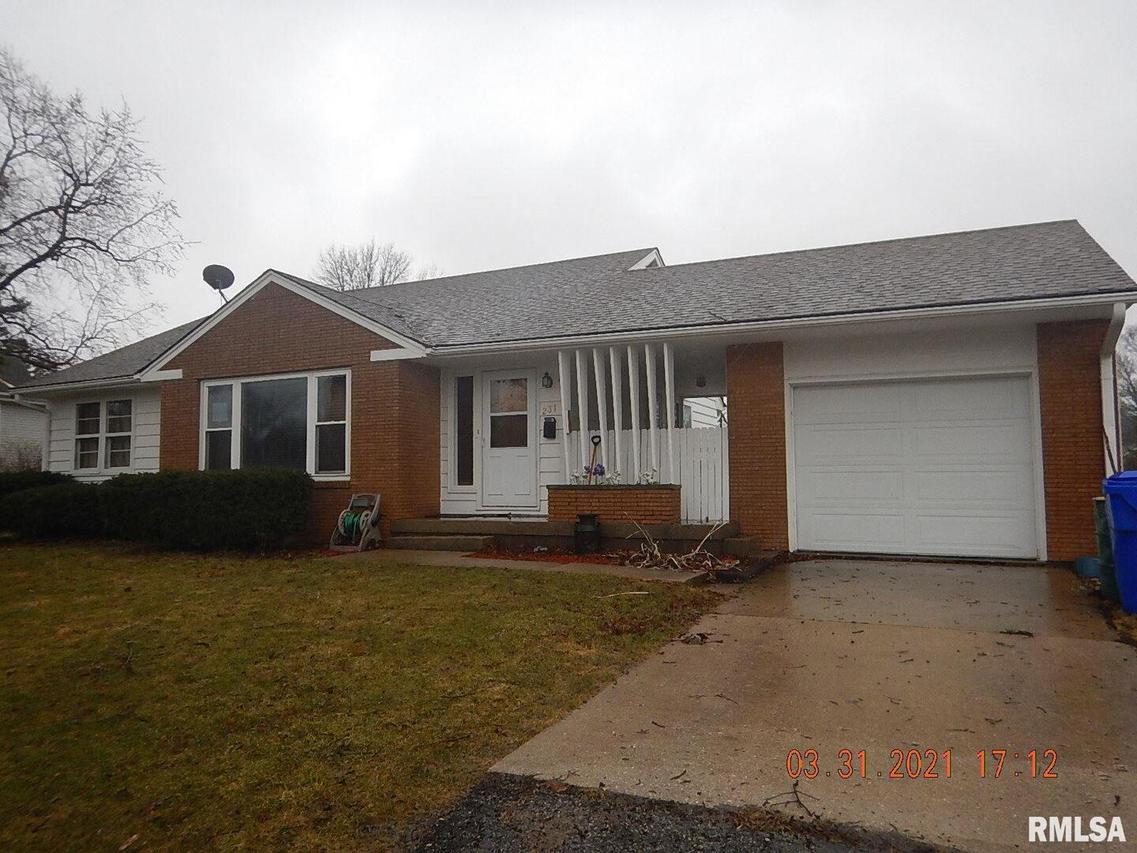 231 Edwards St., Kewanee, IL 61443