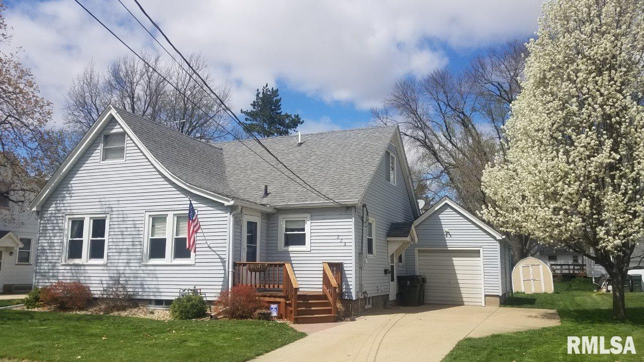 223 E South St., Geneseo, IL 61254