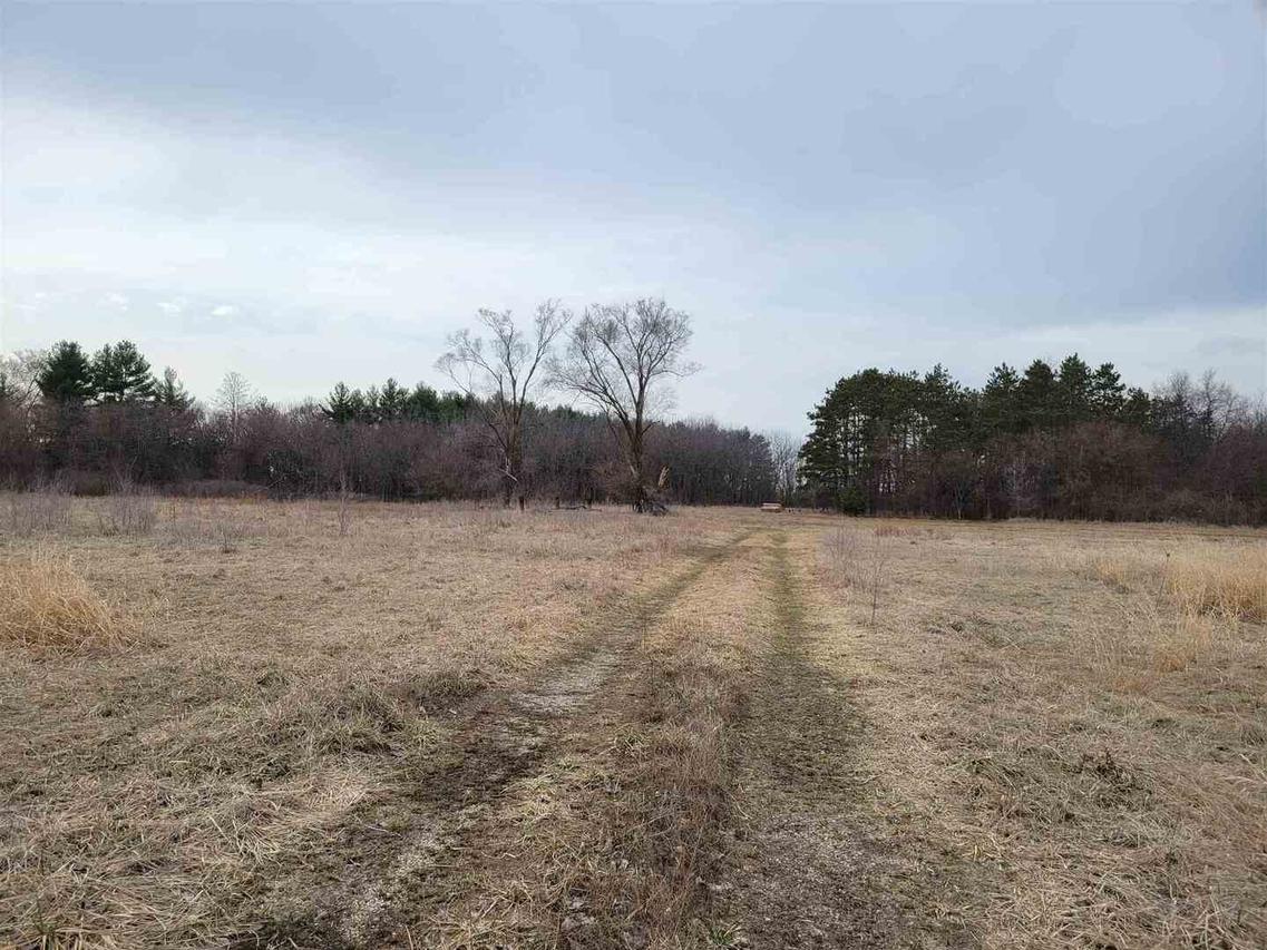 6270 Moline Rd., Erie, IL 61250