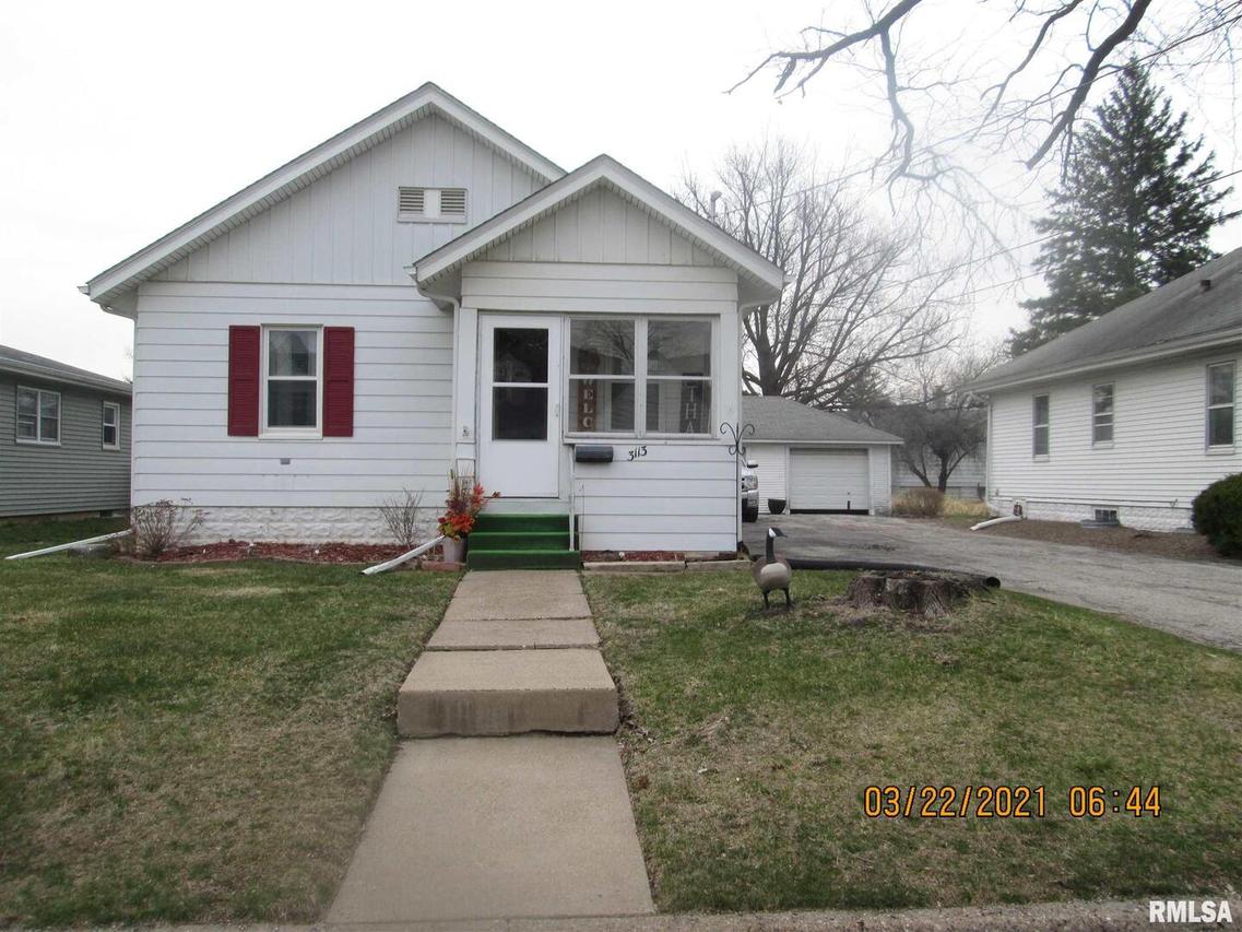 3113 25th Ave., Rock Island, IL 61201