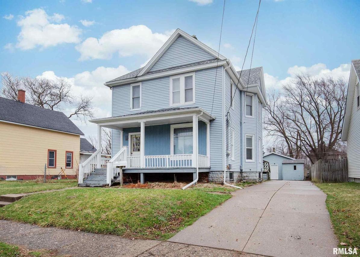 1514 & 1516 17th St., Moline, IL 61265