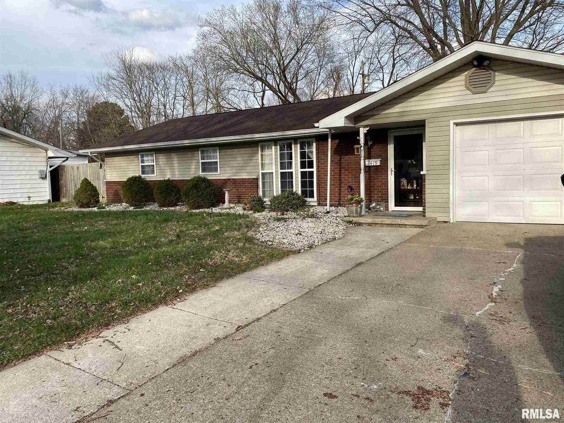 1419 Julianne Dr., Marion, IL 62959