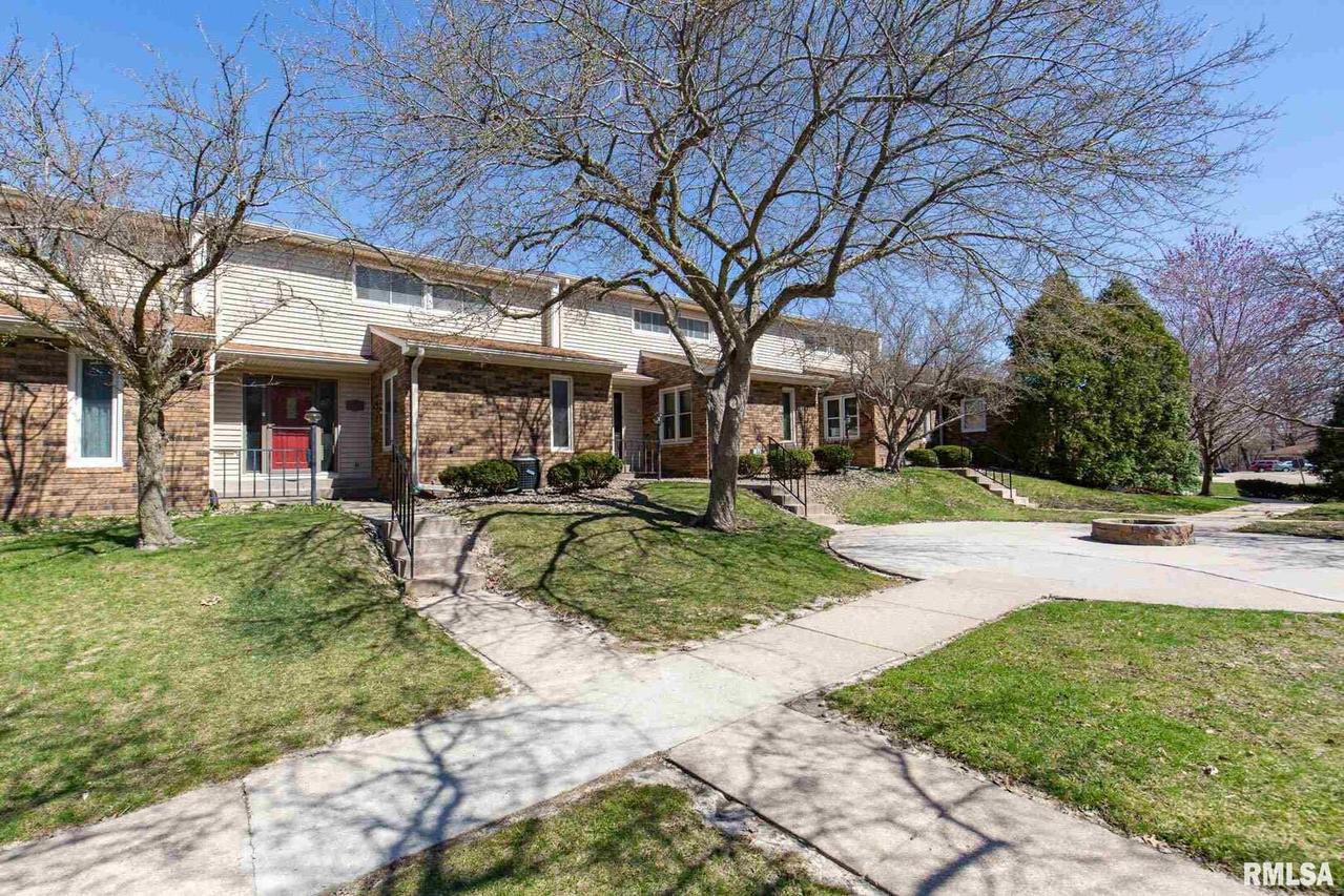 3554 56th Street Pl., Moline, IL 61265