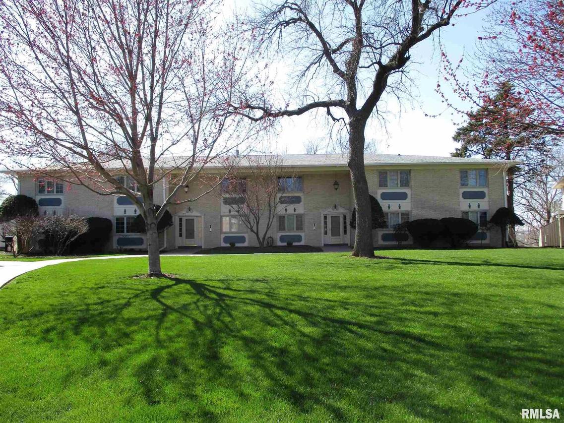 930 17th St., Moline, IL 61265