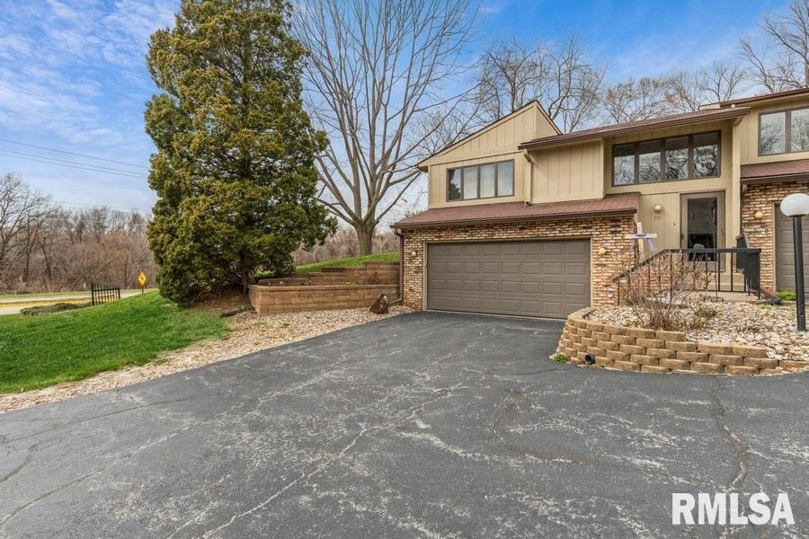 701 51st Ave., East Moline, IL 61244