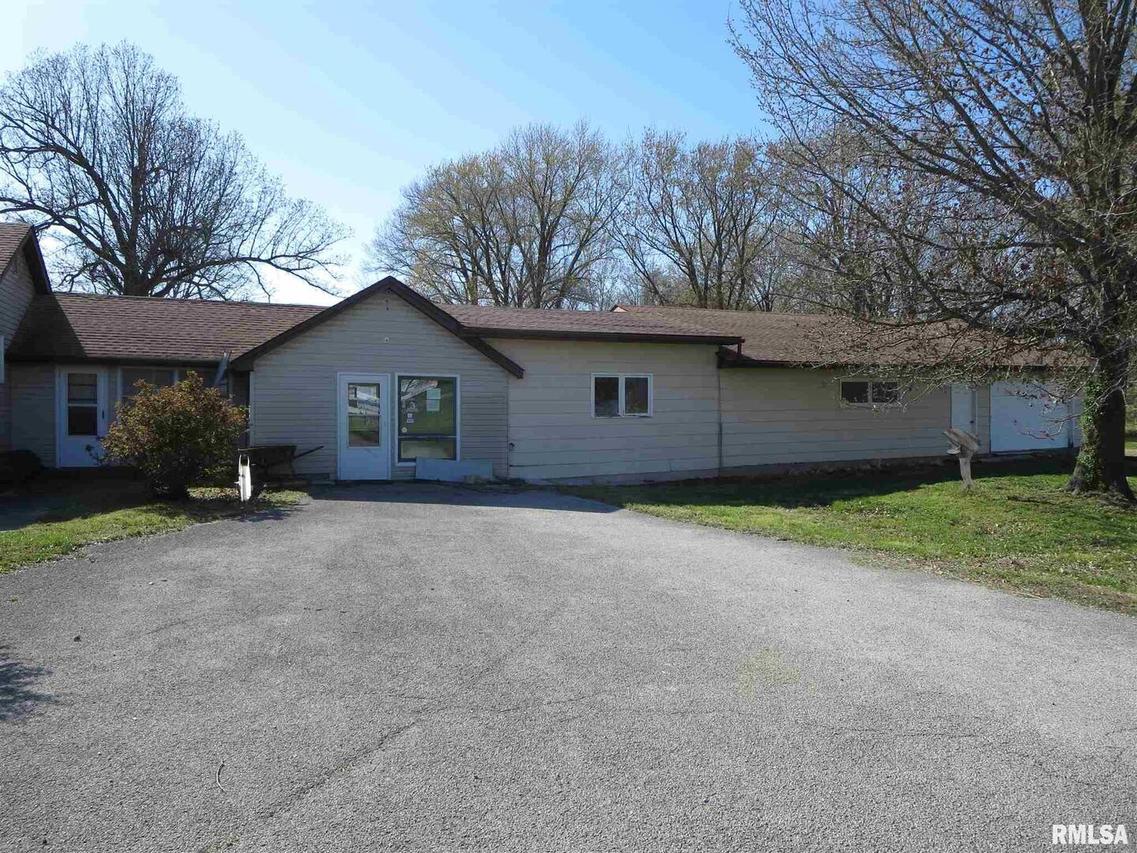 7832 Old Route 13, Marion, IL 62959