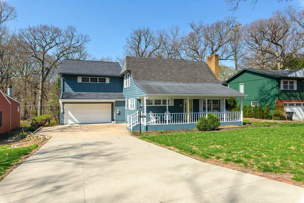 16 Woodley Rd., Rock Island, IL 61201