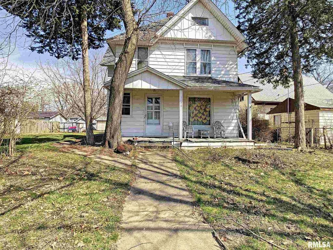 1128 11th St., Moline, IL 61265