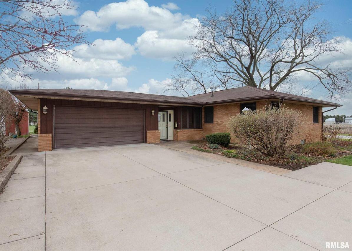 440 S Chicago St., Geneseo, IL 61254