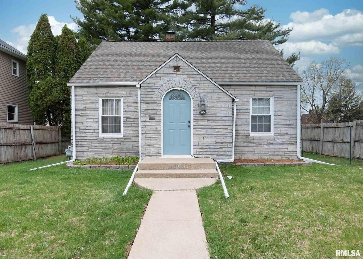 405 45th St., Moline, IL 61265