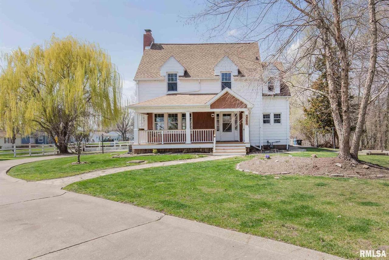 3740 30th St., Rock Island, IL 61201