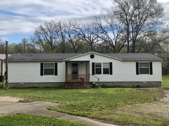 8754 Parkdon St., Christopher, IL 62822