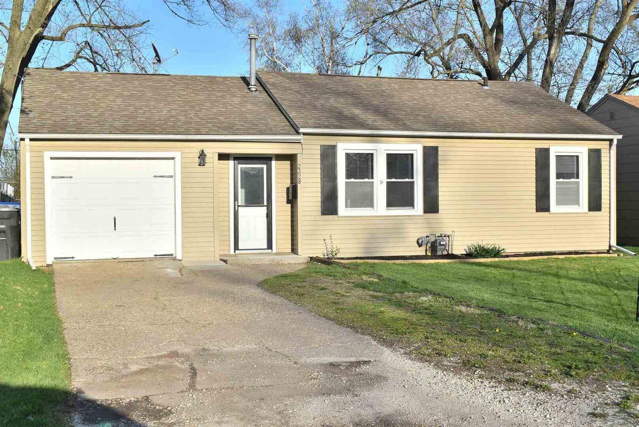 2328 47th St., Moline, IL 61265