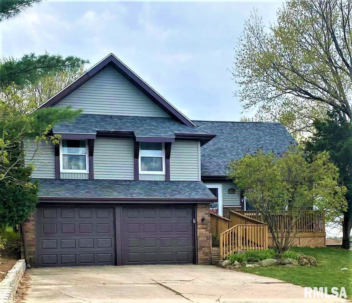 201 Oakwood Pl., Geneseo, IL 61254