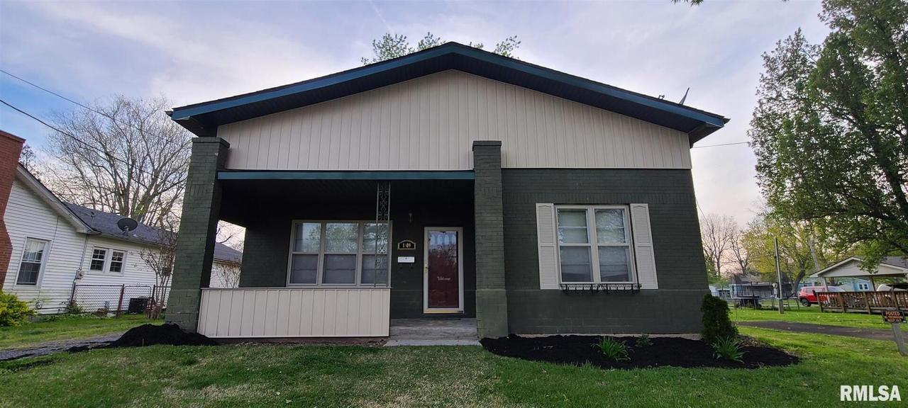1809 North Ave., Metropolis, IL 62960