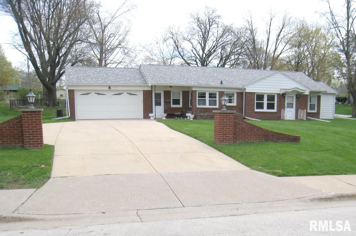 3435 24th St., Rock Island, IL 61201