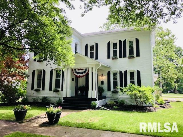 1012 S College Ave., Aledo, IL 61231