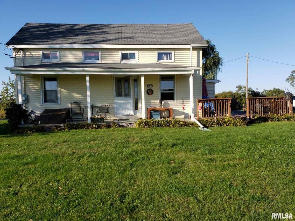 1696 100th Ave., Aledo, IL 61231