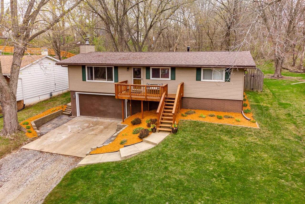 530 Ravine St., Port Byron, IL 61275