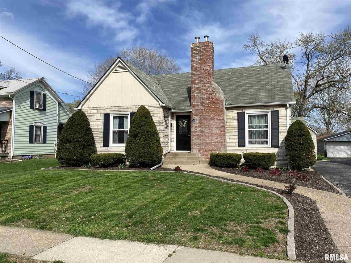 548 N State St., Geneseo, IL 61254