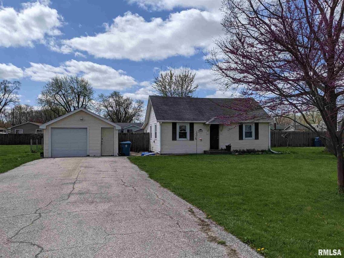 3848 4th Ave. #A, East Moline, IL 61244