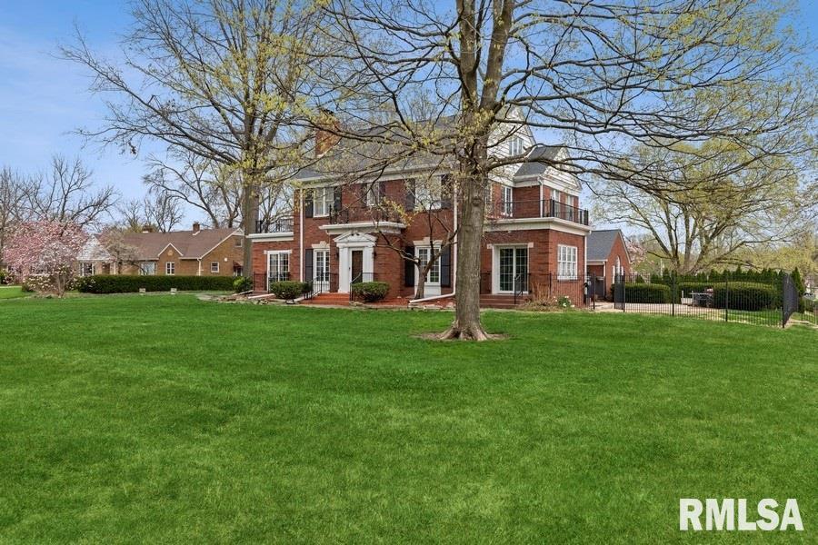 1923 21st St., Rock Island, IL 61265