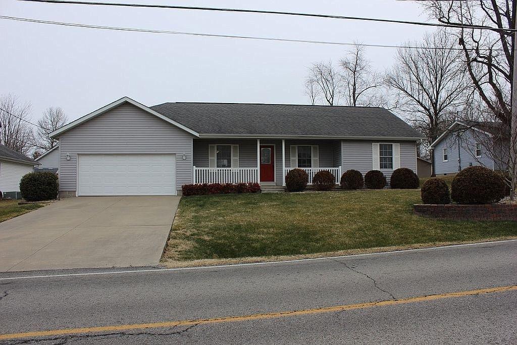 1210 Marion St., Carterville, IL 62918