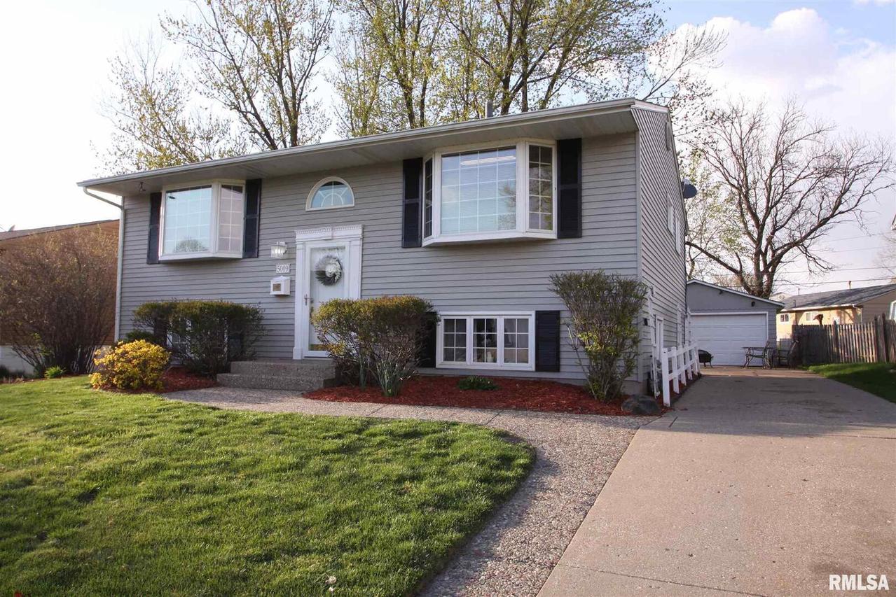 5009 47th Ave., Moline, IL 61265