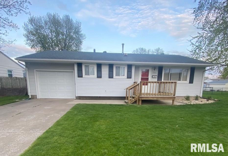 4606 49th Street Ct., Moline, IL 61265