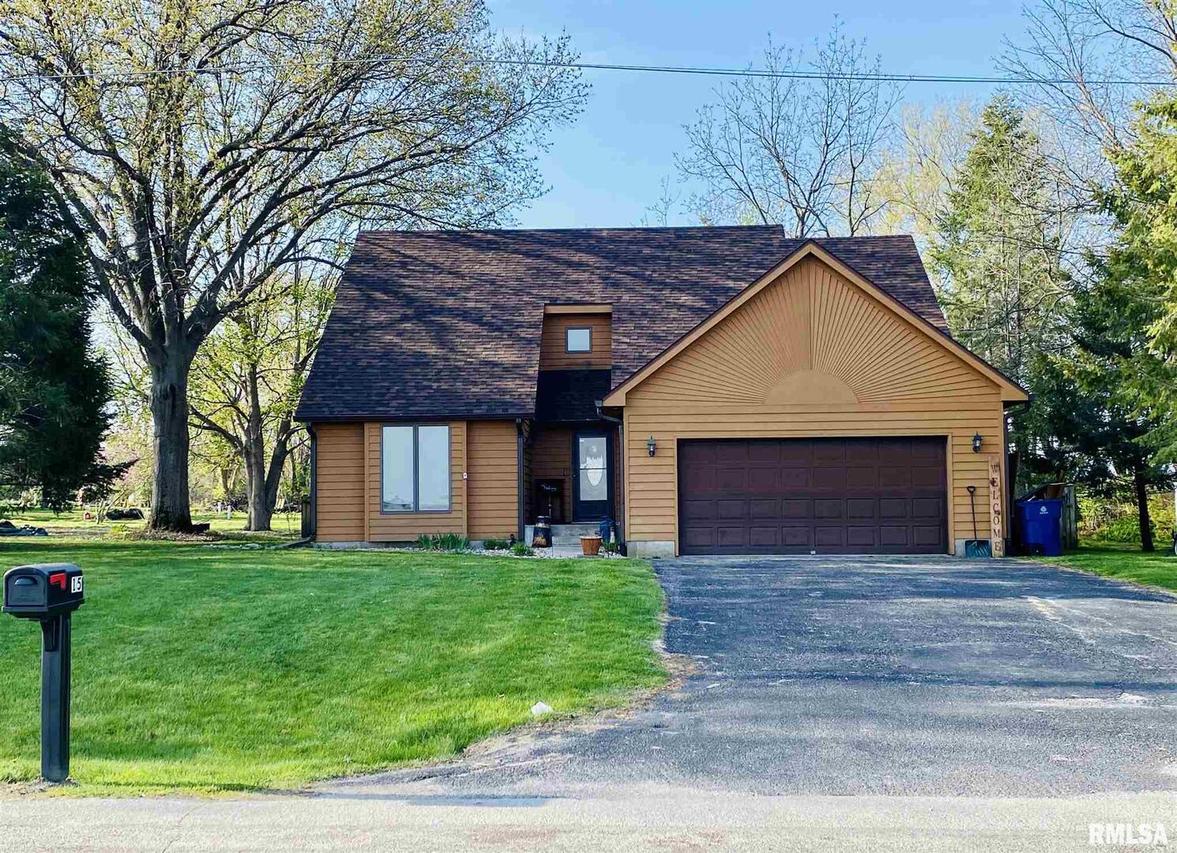 515 W Upper St., Cambridge, IL 61238