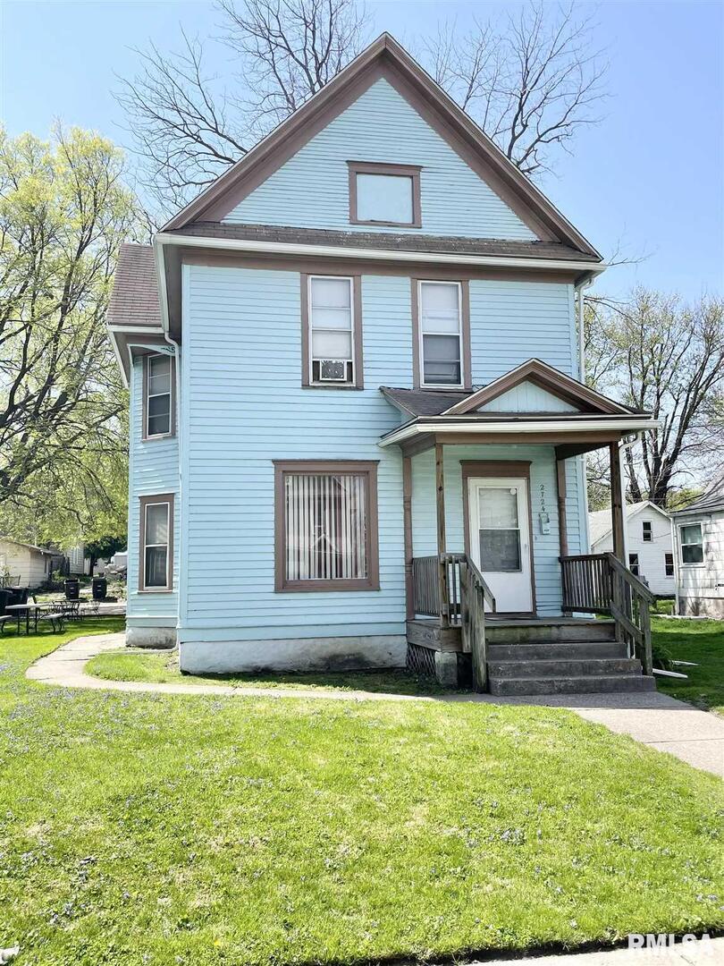 2724 6th Ave., Rock Island, IL 61201