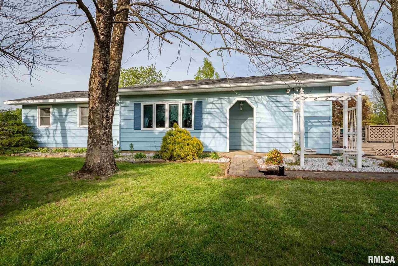 135 Evergreen Dr., Goreville, IL 62939