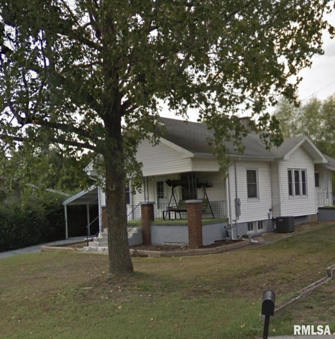 201 Cook Ave., Jonesboro, IL 62952
