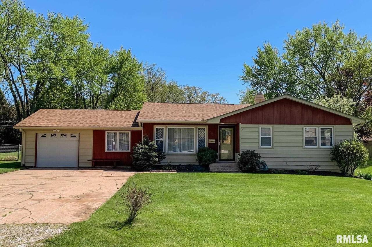 5324 31st Avenue Ct., Moline, IL 61265