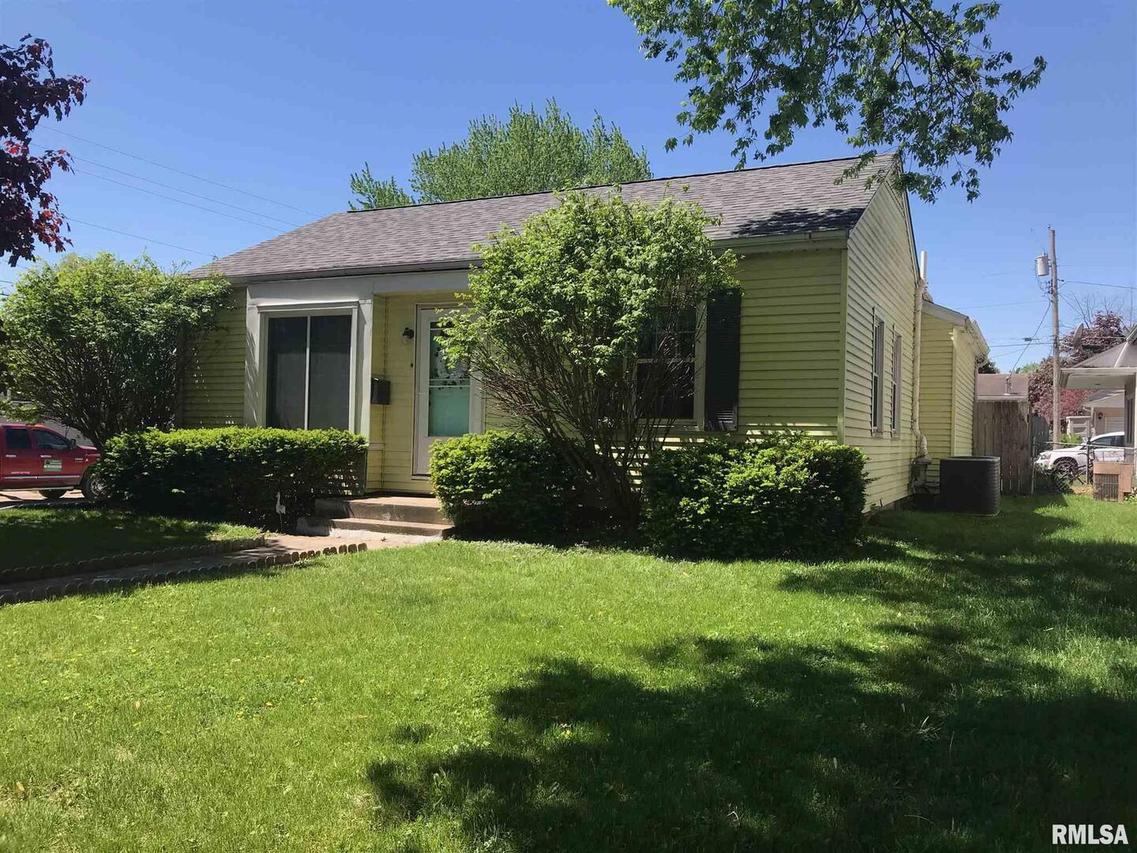 2056 46th St., Rock Island, IL 61201