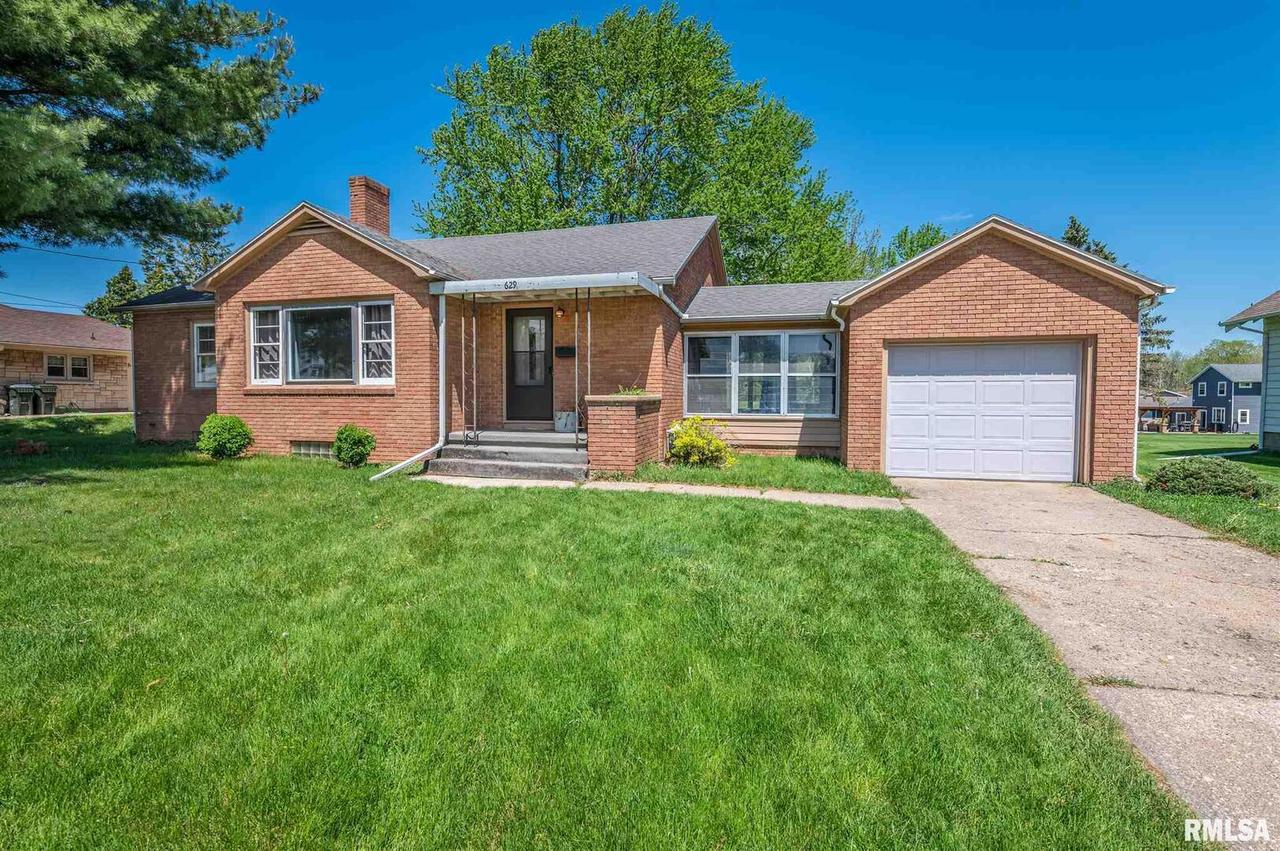 629 E Wells St., Geneseo, IL 61254