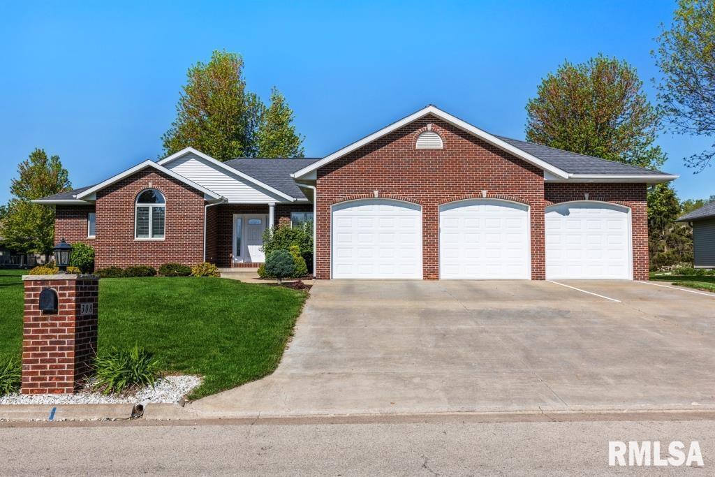 308 N 9th St., Fulton, IL 61252